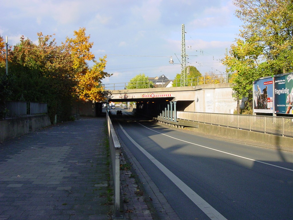 055,650, EBR, B 215, Verdener Landstraße, S-N